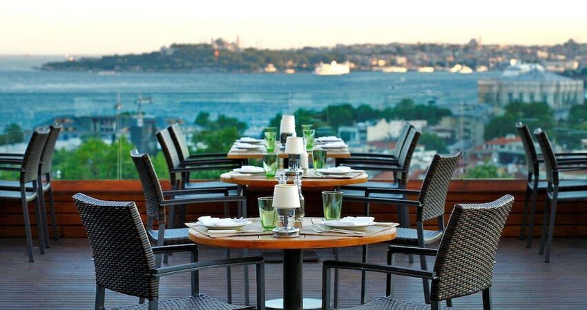 Conrad Istanbul Bosphorus