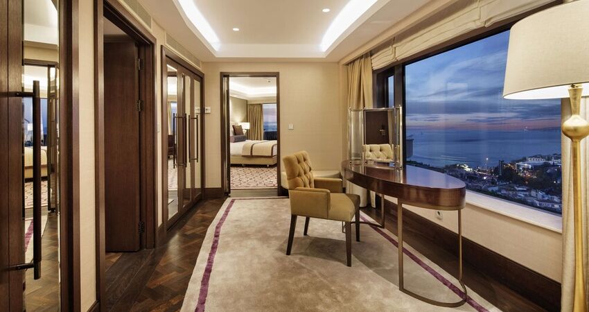 Conrad Istanbul Bosphorus