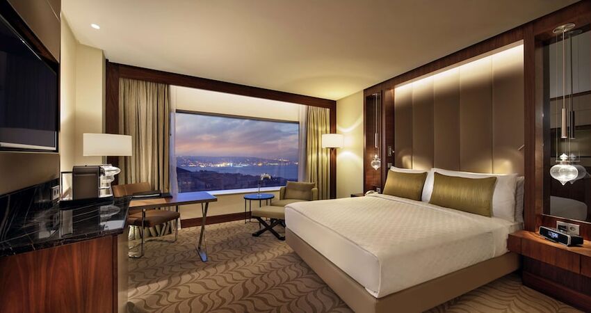 Conrad Istanbul Bosphorus