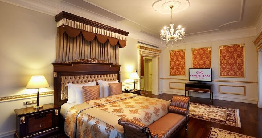 Crowne Plaza Hotel Istanbul - Asia