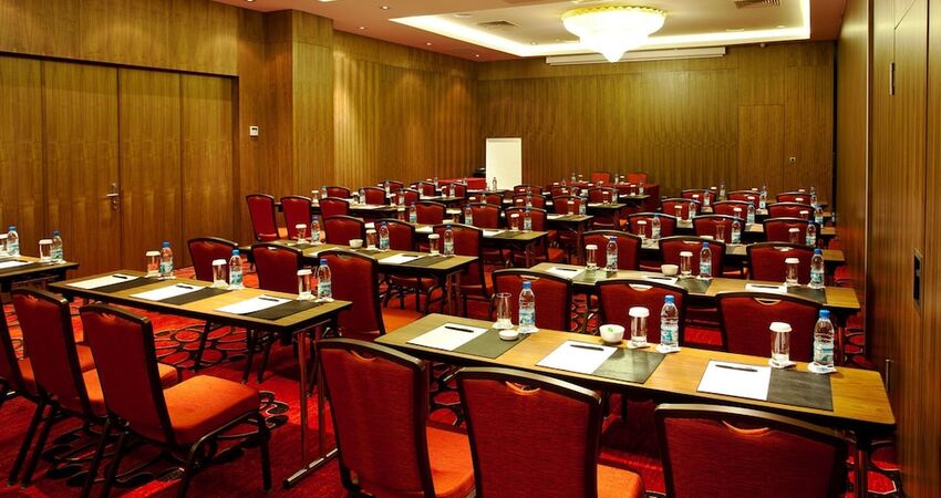 Crowne Plaza Istanbul - Harbiye