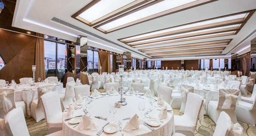 Crowne Plaza Istanbul - Harbiye