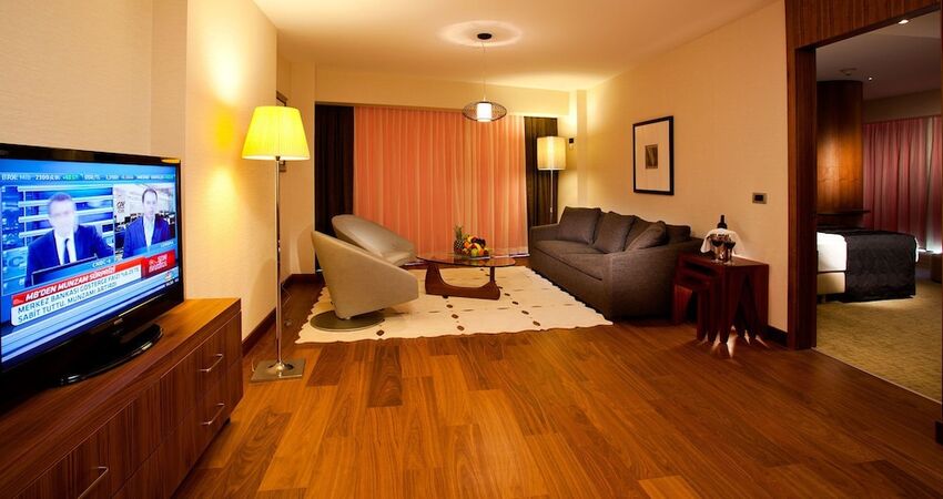 Crowne Plaza Istanbul - Harbiye