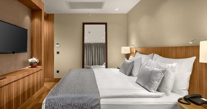 Divan Suites Istanbul G-Plus