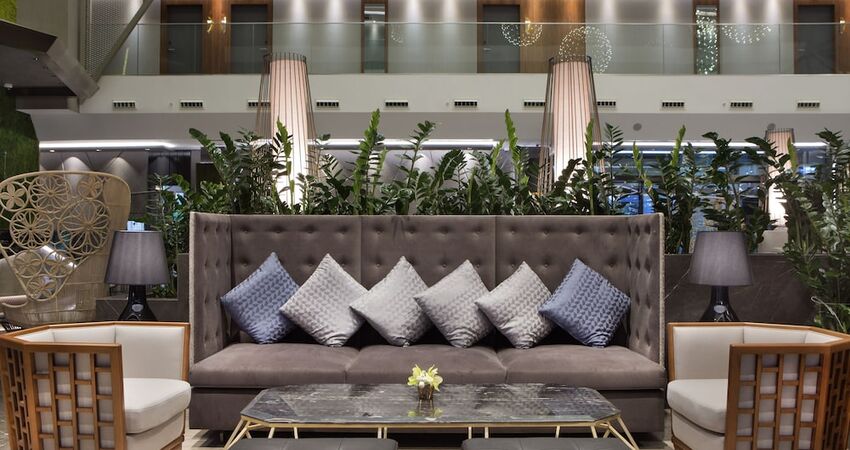 DoubleTree by Hilton Hotel Istanbul - Piyalepasa