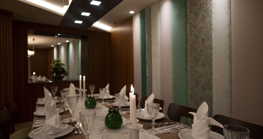 DoubleTree by Hilton Hotel Istanbul - Sirkeci