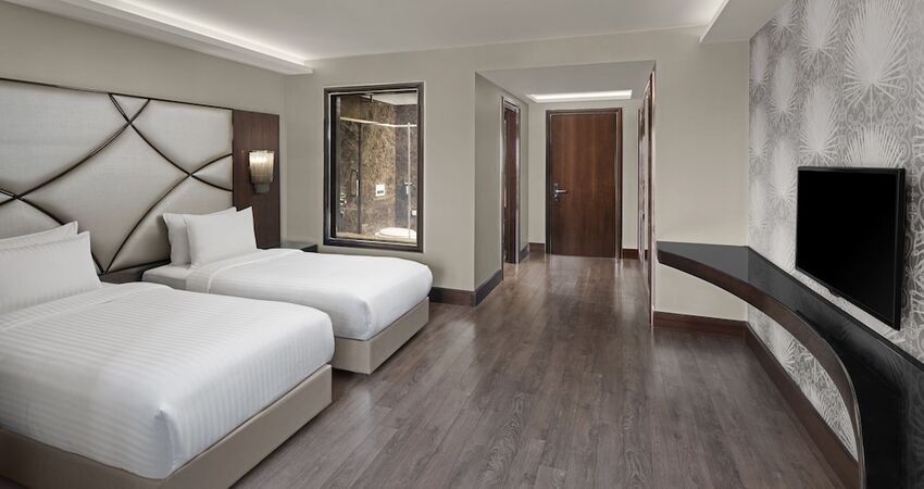 DoubleTree by Hilton Istanbul Esentepe