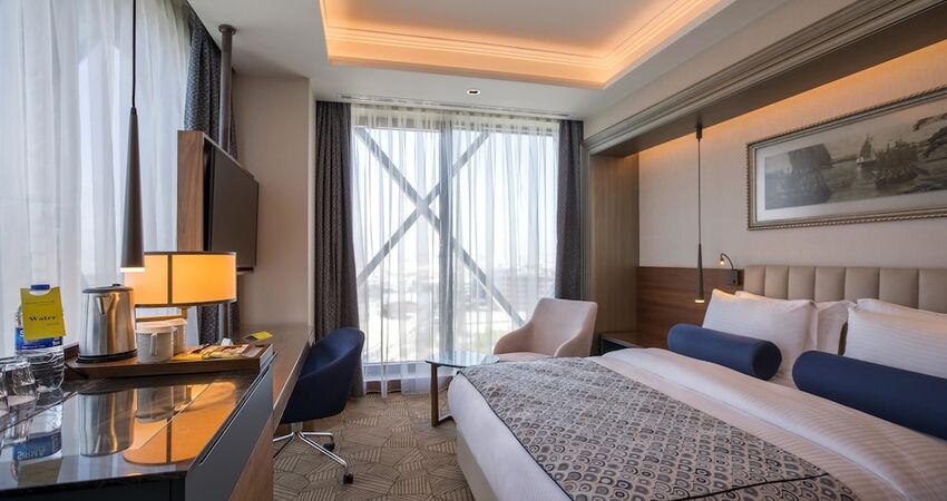 Golden Tulip Istanbul Bayrampasa