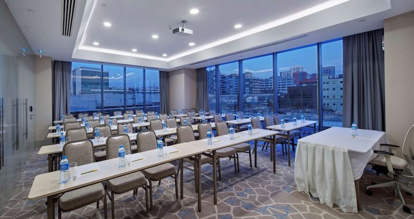 Hilton Garden Inn Istanbul Airport