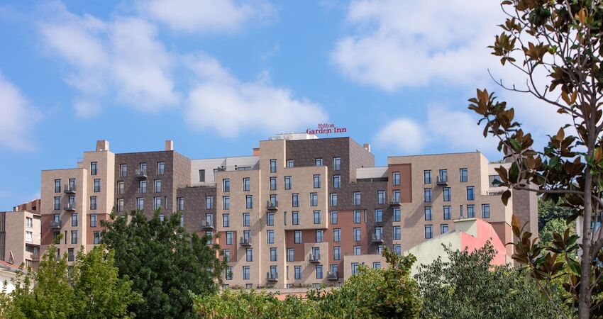 Hilton Garden Inn Istanbul Golden Horn