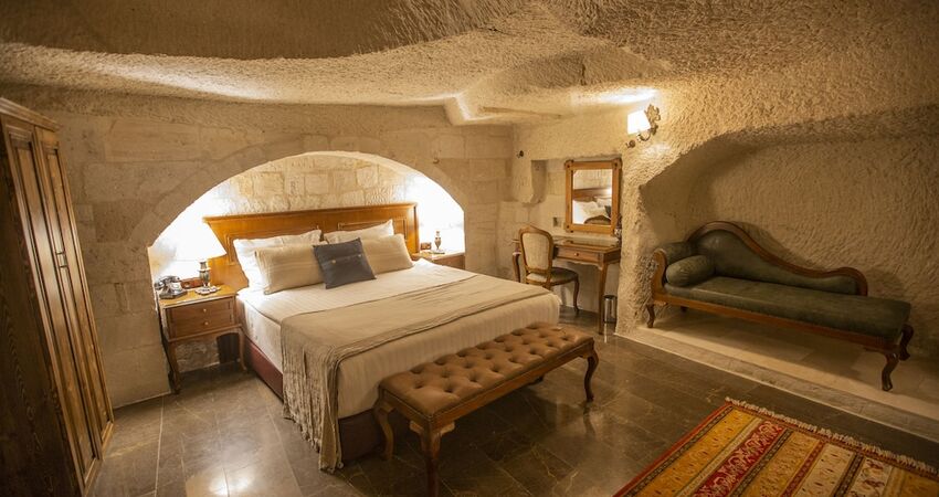 Artemis Cave Suites - Adults Only