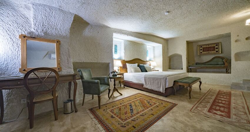 Artemis Cave Suites - Adults Only