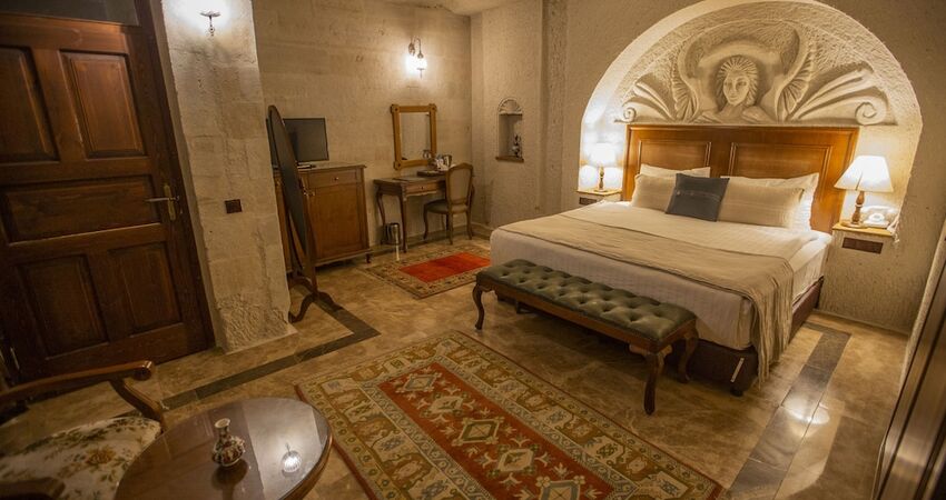 Artemis Cave Suites - Adults Only