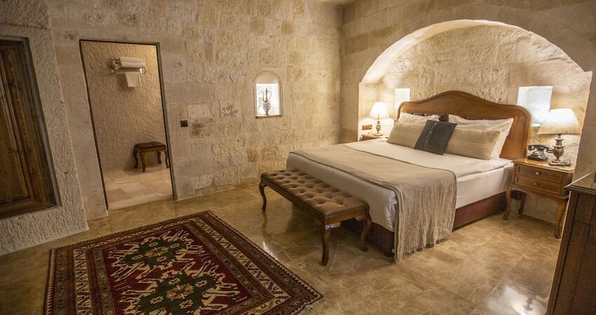 Artemis Cave Suites - Adults Only