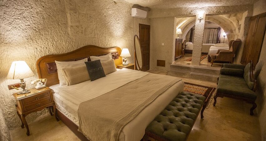 Artemis Cave Suites - Adults Only