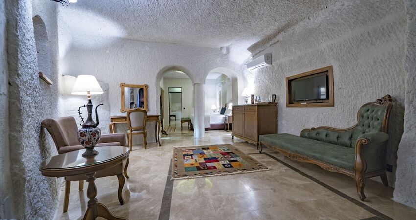 Artemis Cave Suites - Adults Only