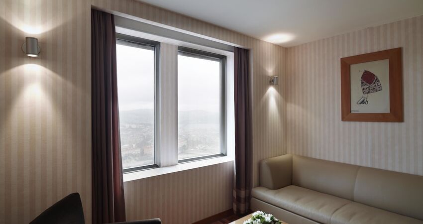 Mercure Istanbul The Plaza Bosphorus