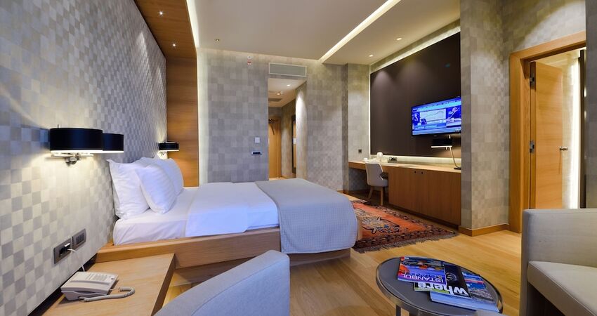 Mercure Istanbul The Plaza Bosphorus