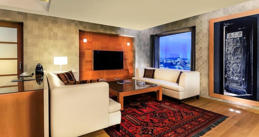 Mercure Istanbul The Plaza Bosphorus