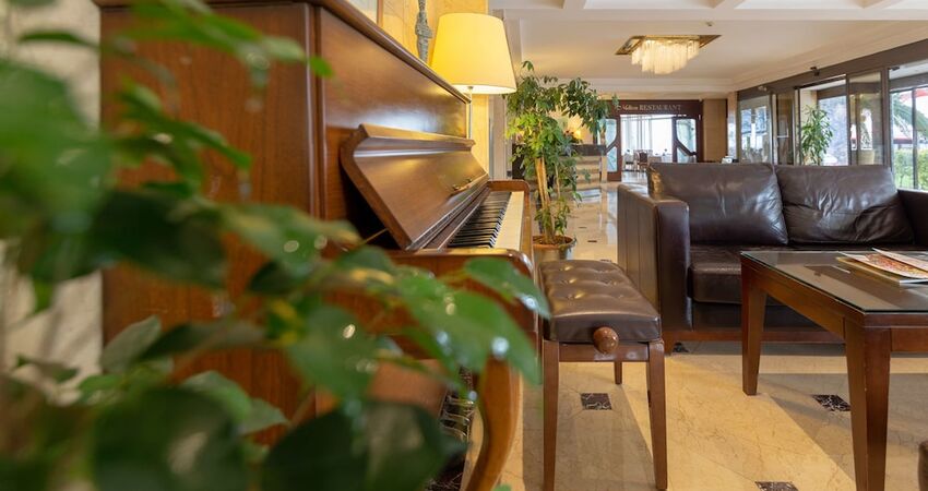 Best Western Plus Hotel Konak