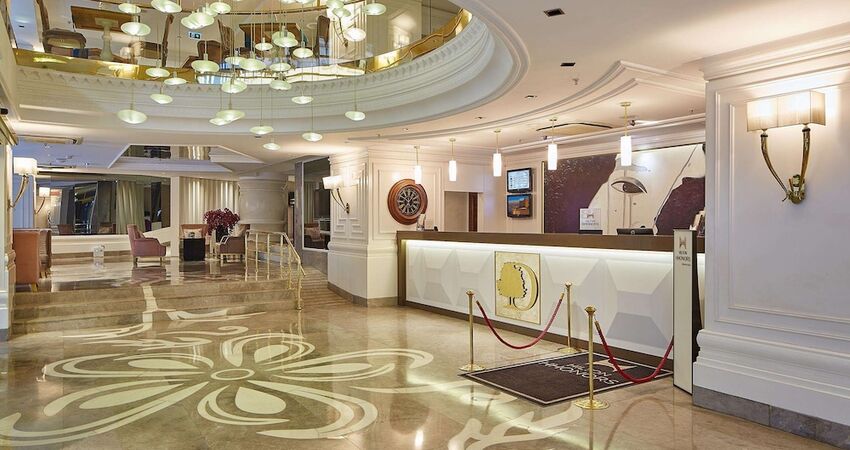 Doubletree By Hilton Hotel Izmir - Alsancak