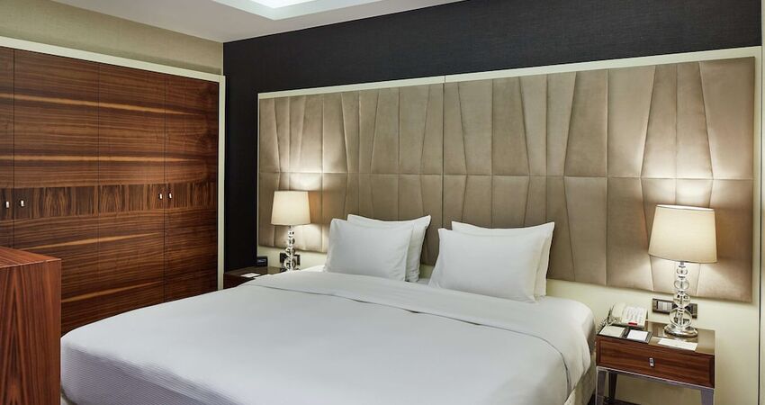 Doubletree By Hilton Hotel Izmir - Alsancak