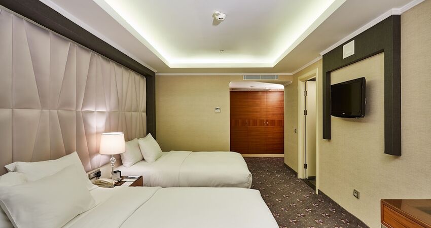 Doubletree By Hilton Hotel Izmir - Alsancak