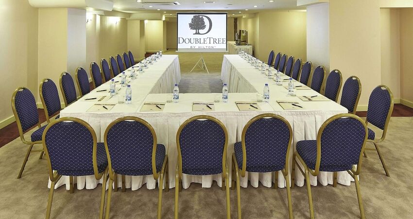 Doubletree By Hilton Hotel Izmir - Alsancak