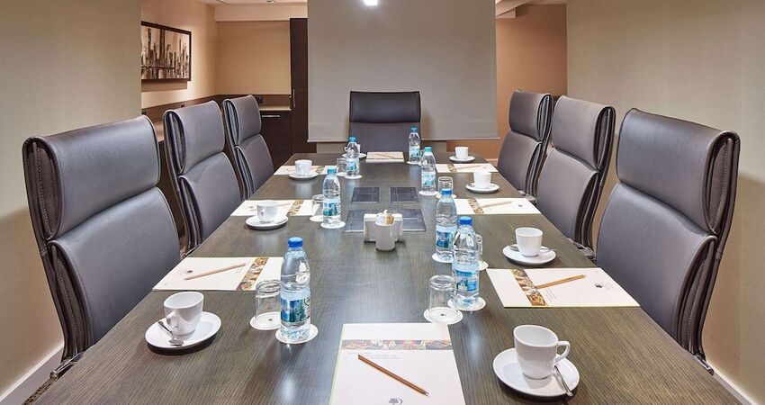 Doubletree By Hilton Hotel Izmir - Alsancak