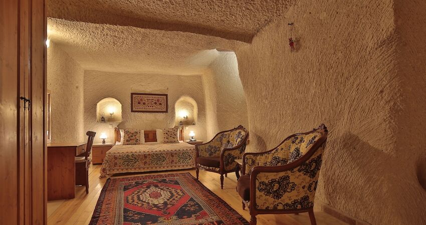 Amber Cave Suites