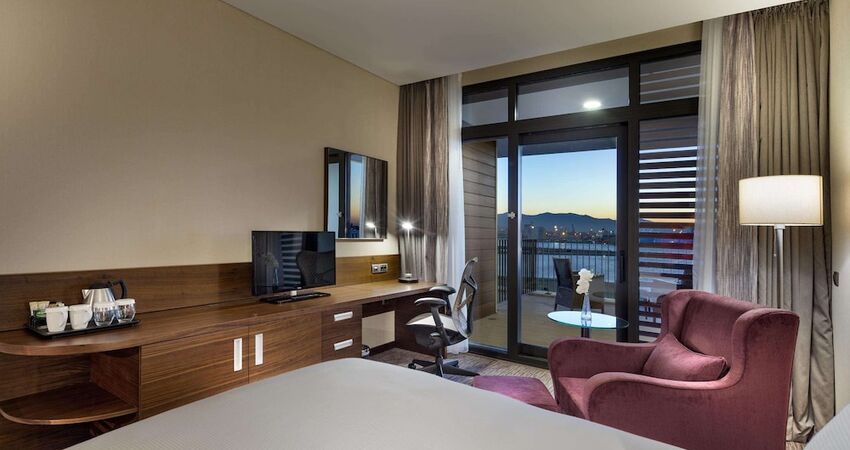 Hilton Garden Inn Izmir Bayrakli