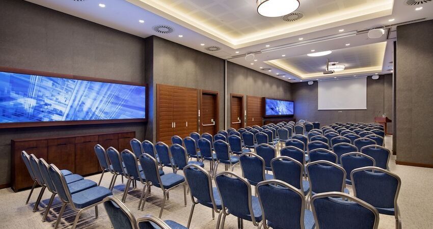 Hilton Garden Inn Izmir Bayrakli