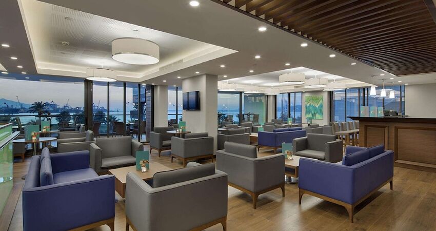 Hilton Garden Inn Izmir Bayrakli