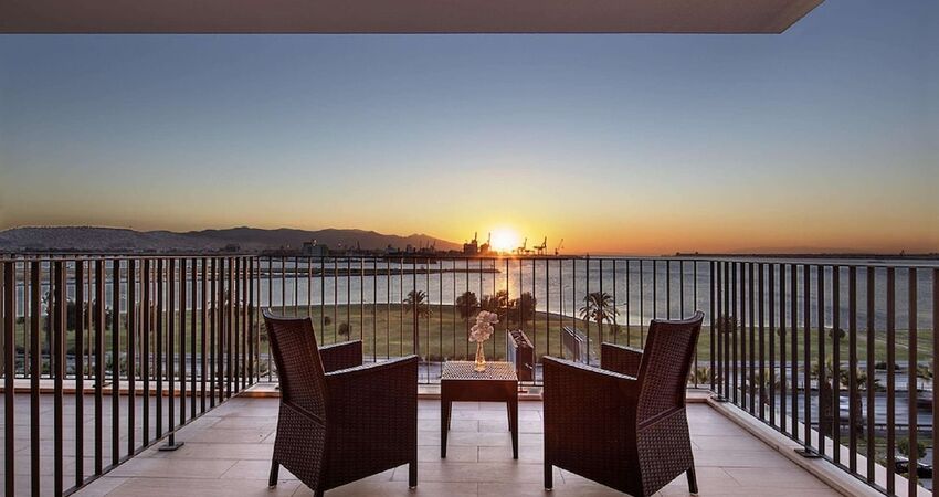Hilton Garden Inn Izmir Bayrakli