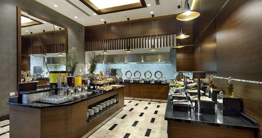 Hilton Garden Inn Izmir Bayrakli