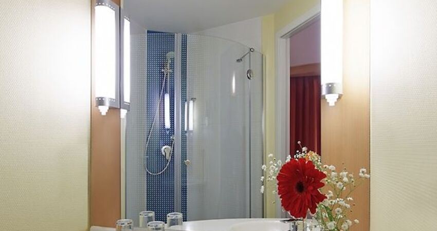 ibis Izmir Alsancak