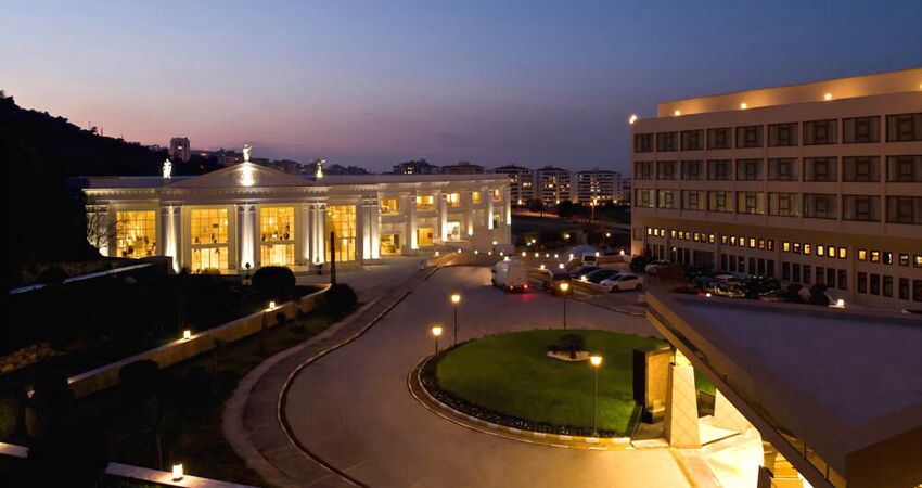 Kaya Izmir Thermal And Convention