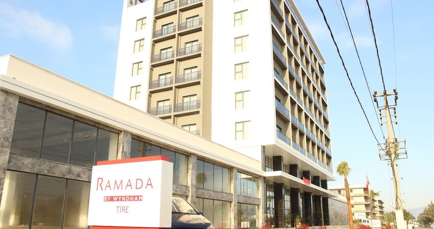 Ramada by Wyndham Tire