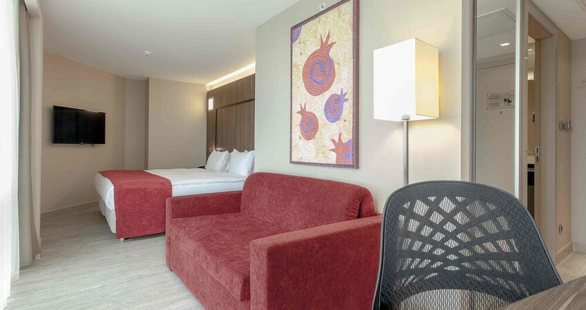 Ramada Encore by Wyndham Izmir