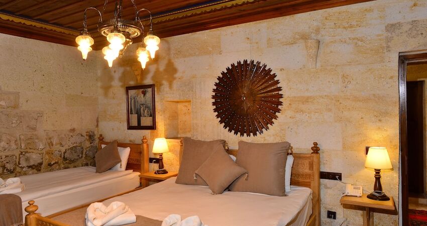 Caftan Cave Suites