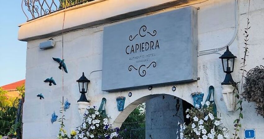 Capiedra Hotel