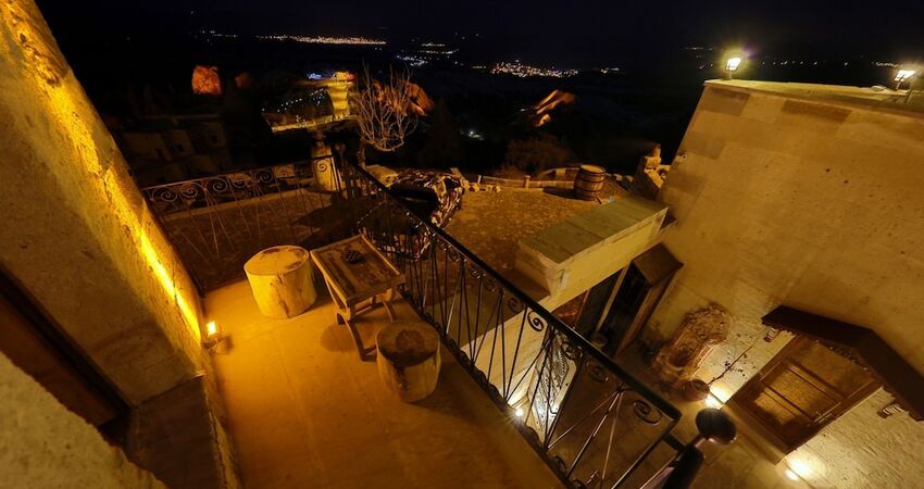 Eyes Of Cappadocia Cave Hotel