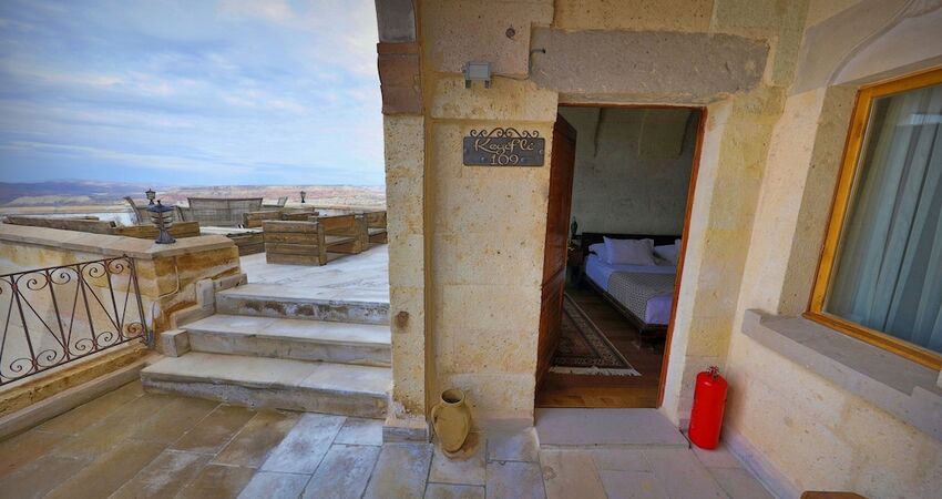 Eyes Of Cappadocia Cave Hotel