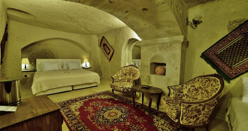 Grand Cave Suites