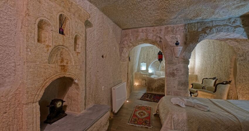 Angel Cave Suite