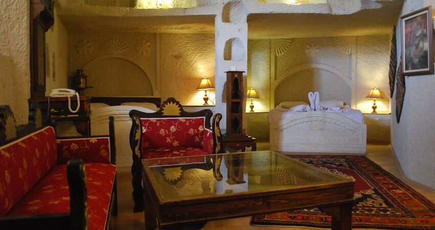 Lalezar Cave Hotel