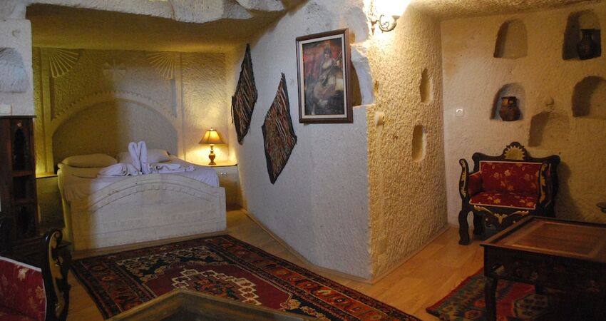 Lalezar Cave Hotel