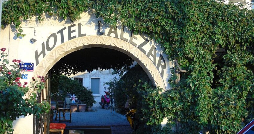 Lalezar Cave Hotel