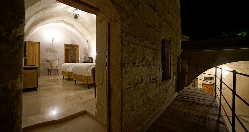 Lunar Cappadocia Hotel