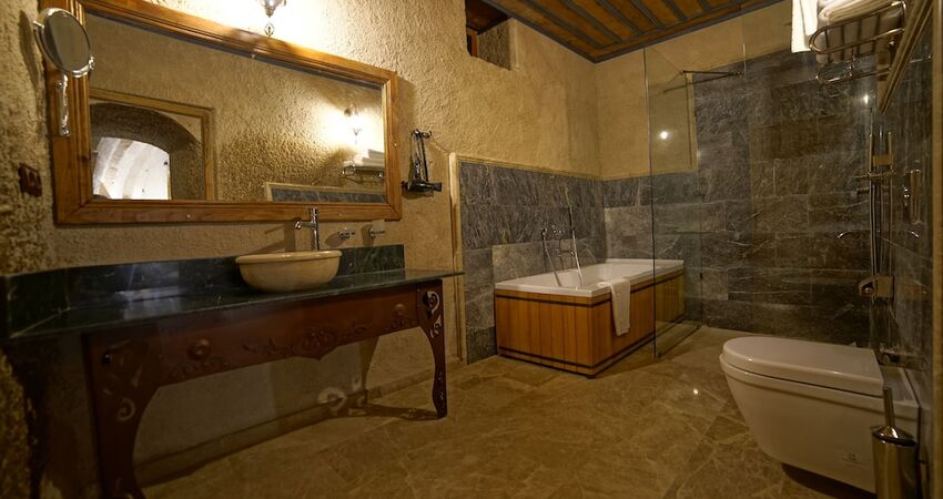 Lunar Cappadocia Hotel